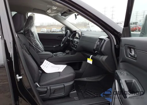 2025 Nissan Pathfinder S 4Wd z USA, uszkodzony, nr VIN 5N1DR3AC0SC312172